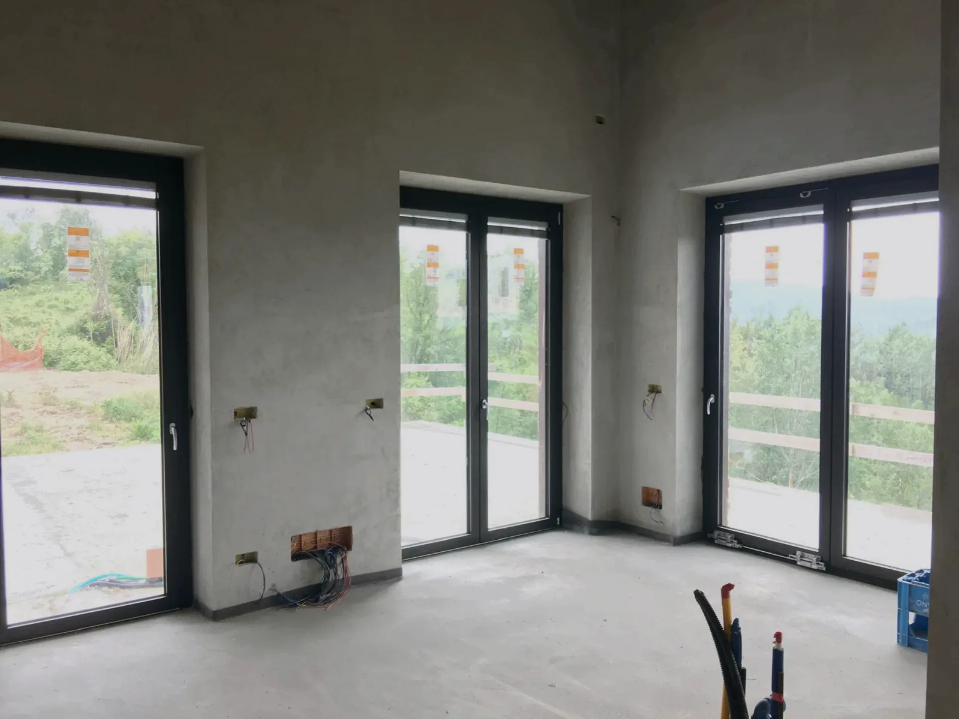 Lime plaster, drying