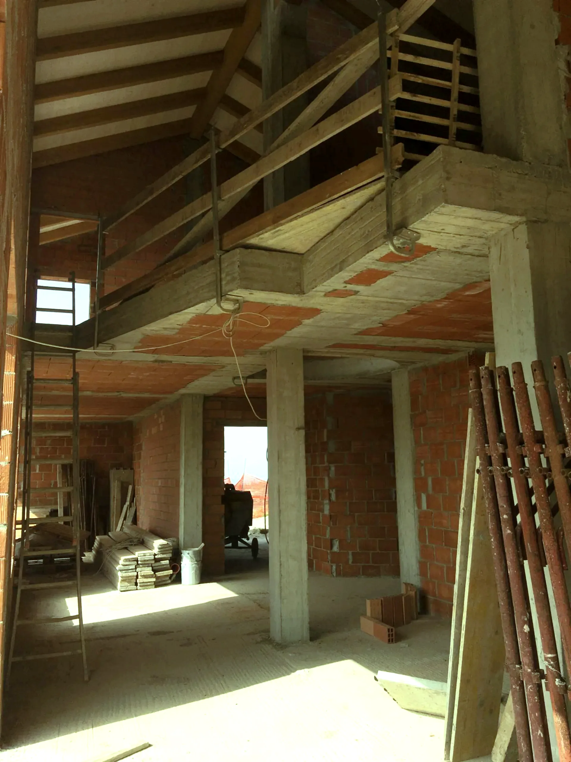 Chestnut beams overhead